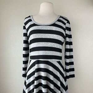 NWT I’m In Love with Derek Women’s Dress